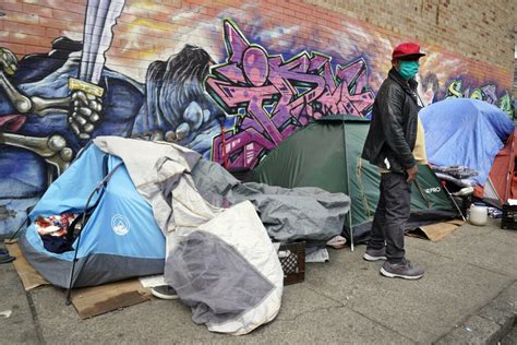 NYC enacts ‘Homeless Bill of Rights,’ but doubts arise over key provisions such as right to shelter
